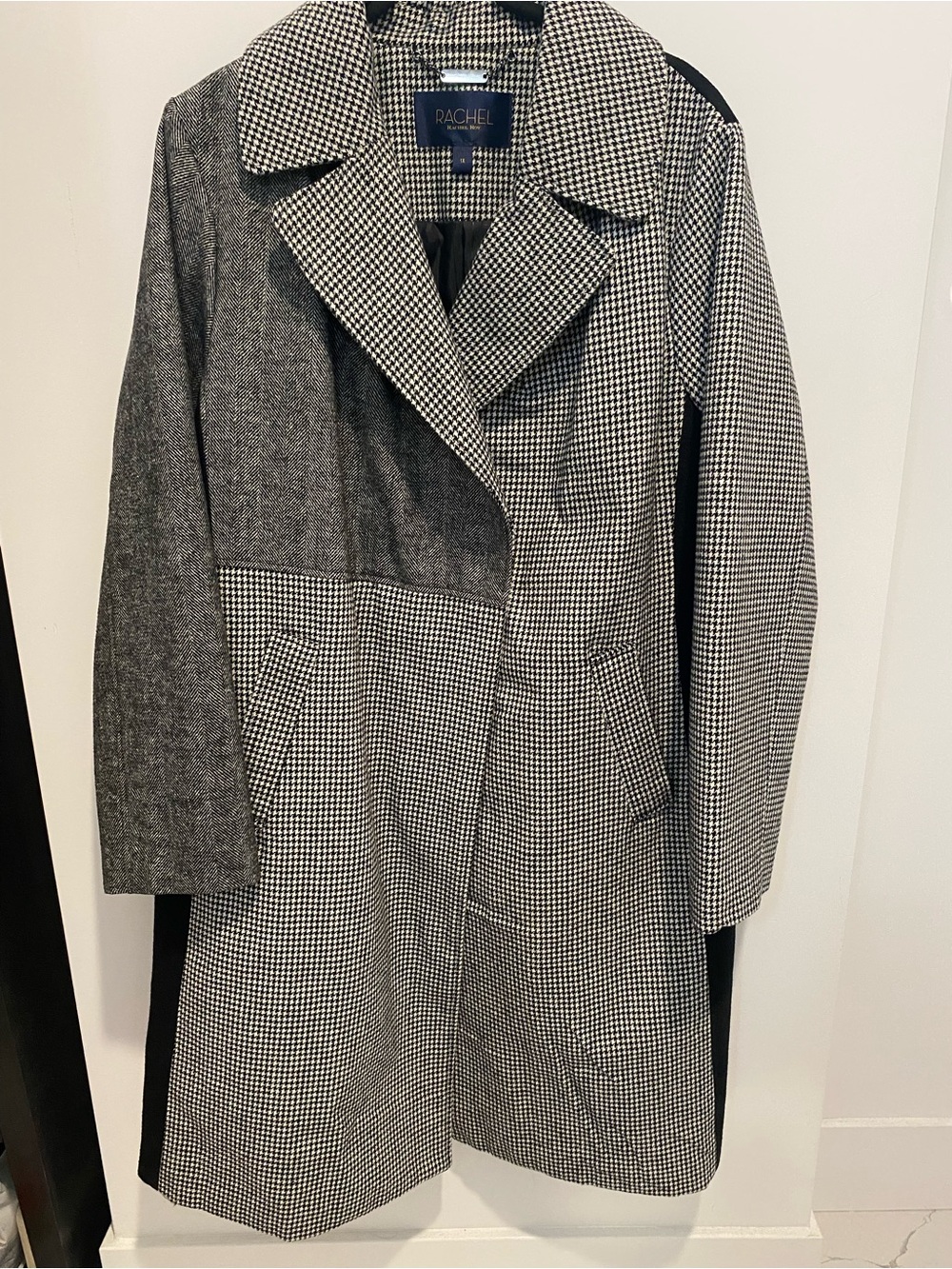 RACHEL Rachel Roy Black and White Houndstooth Jacket NWOT
